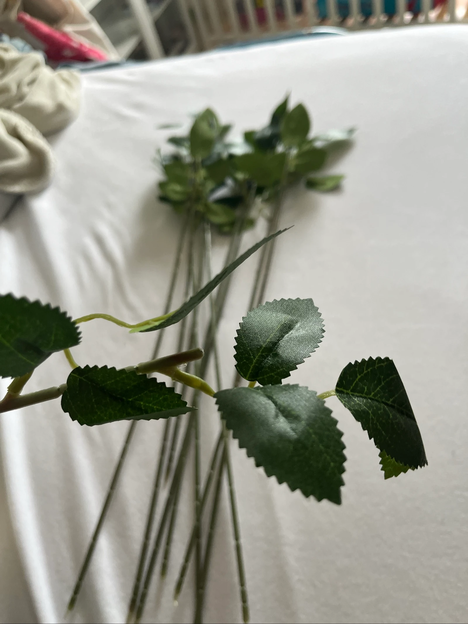 10 artificial green leaf branches – photo 5